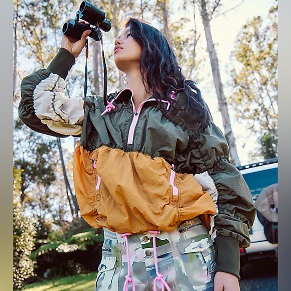 NWT Free People Happy Camper Colorblock Pullover Windbreaker Jacket